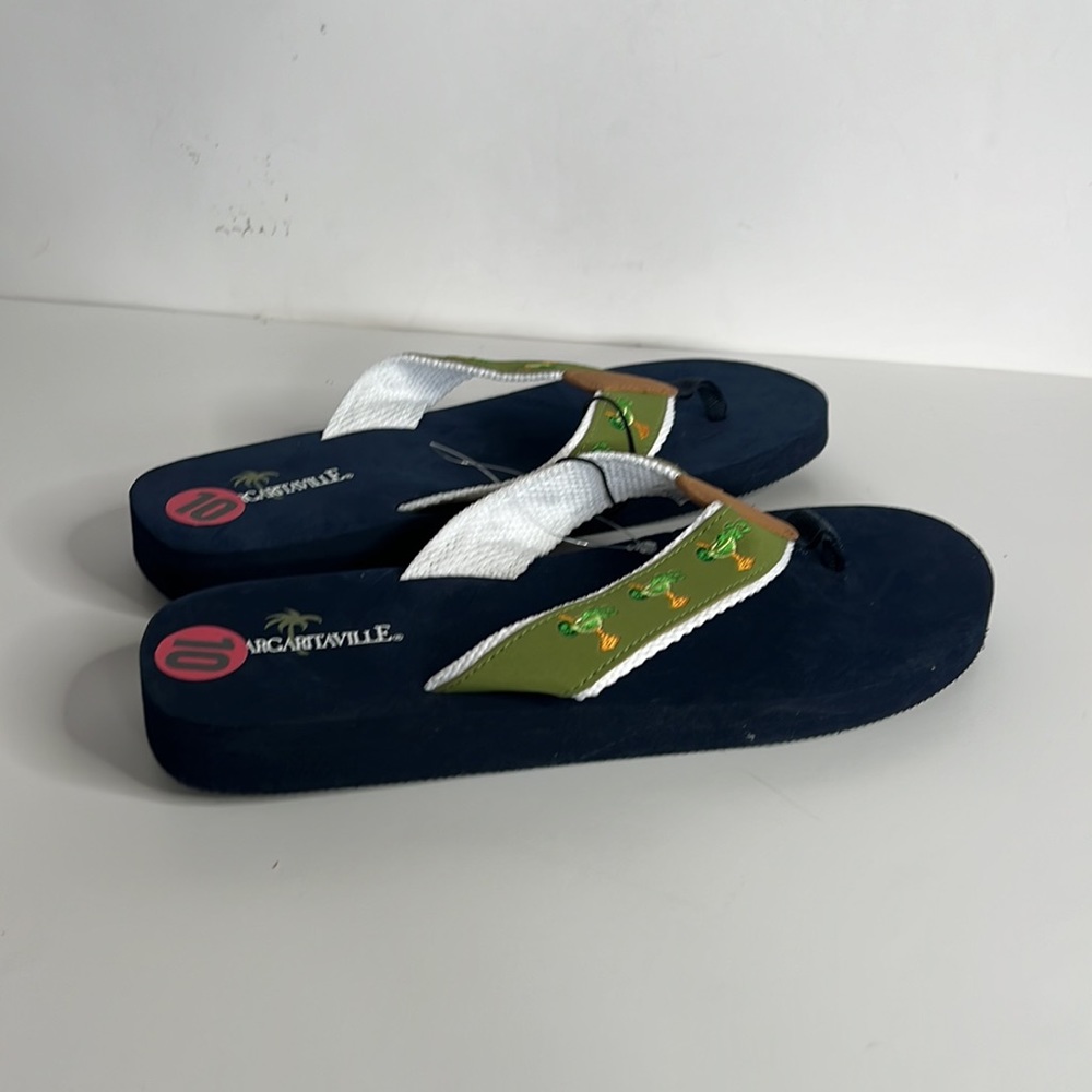Margaritaville wedge flip flops - Picture 2 of 5